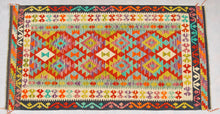 Carica l'immagine nel visualizzatore di Gallery, Kilim Kaudani Lana Hand Made In Afganistan 191x100 CM (Galleriafarah1970)
