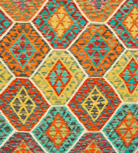 Lade das Bild in den Galerie-Viewer, Kilim Kaudani Lana Hand Made In Afganistan 180x131 CM (Galleriafarah1970)
