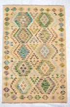 Carica l'immagine nel visualizzatore di Gallery, Kilim Kaudani Lana Hand Made In Afganistan 173x124 CM (Galleriafarah1970)
