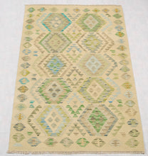 Carica l'immagine nel visualizzatore di Gallery, Kilim Kaudani Lana Hand Made In Afganistan 173x124 CM (Galleriafarah1970)
