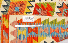 Carica l'immagine nel visualizzatore di Gallery, Kilim Kaudani Lana Hand Made In Afganistan 195x104 CM (Galleriafarah1970)

