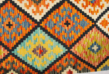Carica l'immagine nel visualizzatore di Gallery, Kilim Kaudani Lana Hand Made In Afganistan 193x100 CM (Galleriafarah1970)
