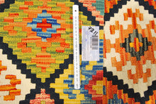Carica l'immagine nel visualizzatore di Gallery, Kilim Kaudani Lana Hand Made In Afganistan 193x100 CM (Galleriafarah1970)

