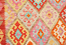 Carica l'immagine nel visualizzatore di Gallery, Kilim Kaudani Lana Hand Made In Afganistan 245x183 CM (Galleriafarah1970)
