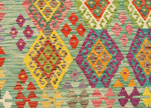 Carica l&#39;immagine nel visualizzatore di Gallery, Kilim Kaudani Lana Hand Made In Afganistan 245x174 CM (Galleriafarah1970)
