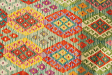 Carica l&#39;immagine nel visualizzatore di Gallery, Kilim Kaudani Lana Hand Made In Afganistan 245x174 CM (Galleriafarah1970)
