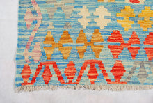 Lade das Bild in den Galerie-Viewer, Kilim Kaudani Lana Hand Made In Afganistan 196x153 CM (Galleriafarah1970)
