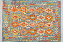 Lade das Bild in den Galerie-Viewer, Kilim Kaudani Lana Hand Made In Afganistan 196x153 CM (Galleriafarah1970)
