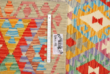 Carica l'immagine nel visualizzatore di Gallery, Kilim Kaudani Lana Hand Made In Afganistan 201x153 CM (Galleriafarah1970)

