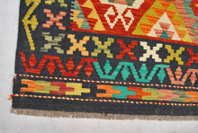 Carica l&#39;immagine nel visualizzatore di Gallery, Kilim Kaudani Lana Hand Made In Afganistan 206x152 CM (Galleriafarah1970)
