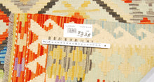 Carica l&#39;immagine nel visualizzatore di Gallery, Kilim Kaudani Lana Hand Made In Afganistan 200x157 CM (Galleriafarah1970)
