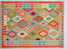 Carica l&#39;immagine nel visualizzatore di Gallery, Kilim Kaudani Lana Hand Made In Afganistan 197x147 CM (Galleriafarah1970)
