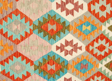 Carica l'immagine nel visualizzatore di Gallery, Kilim Kaudani Lana Hand Made In Afganistan 243x175 CM (Galleriafarah1970)
