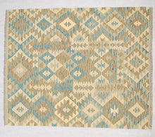 Carica l&#39;immagine nel visualizzatore di Gallery, Kilim Kaudani Lana Hand Made In Afganistan 188x149 CM (Galleriafarah1970)
