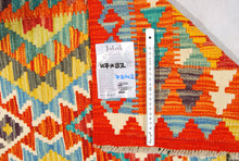 Load image into Gallery viewer, Kilim Kaudani Lana Hand Made In Afganistan 117x82 CM (Galleriafarah1970)
