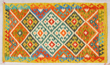 Carica l&#39;immagine nel visualizzatore di Gallery, Kilim Kaudani Lana Hand Made In Afganistan 133x83 CM (Galleriafarah1970)
