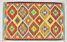 Carica l'immagine nel visualizzatore di Gallery, Kilim Kaudani Lana Hand Made In Afganistan 125x82 CM (Galleriafarah1970)
