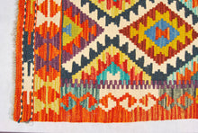 Load image into Gallery viewer, Kilim Kaudani Lana Hand Made In Afganistan 123x78 CM (Galleriafarah1970)
