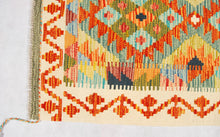 Lade das Bild in den Galerie-Viewer, Kilim Kaudani Lana Hand Made In Afganistan 164x64 CM (Galleriafarah1970)
