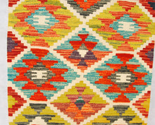 Carica l&#39;immagine nel visualizzatore di Gallery, Kilim Kaudani Lana Hand Made In Afganistan 150x65 CM (Galleriafarah1970)
