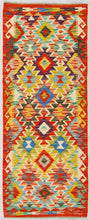 Carica l'immagine nel visualizzatore di Gallery, Kilim Kaudani Lana Hand Made In Afganistan 155x60 CM (Galleriafarah1970)
