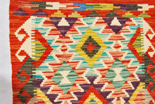 Carica l'immagine nel visualizzatore di Gallery, Kilim Kaudani Lana Hand Made In Afganistan 155x60 CM (Galleriafarah1970)
