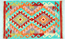 Carica l'immagine nel visualizzatore di Gallery, Kilim Kaudani Lana Hand Made In Afganistan 85X60 CM (Galleriafarah1970)
