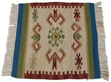 Carica l&#39;immagine nel visualizzatore di Gallery, 40x40 CM Tappetino Kilim India Occasione Lana Cotone #GalleriaFarah1970
