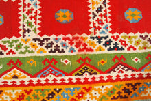 Carica l&#39;immagine nel visualizzatore di Gallery, Kilim Original Authentic Hand Made 220x158 CM
