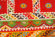 Carica l&#39;immagine nel visualizzatore di Gallery, Kilim Original Authentic Hand Made 220x158 CM
