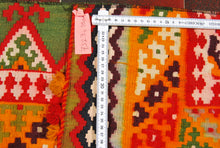 Lade das Bild in den Galerie-Viewer, Kilim Original Authentic Hand Made 150x45 CM
