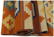 Lade das Bild in den Galerie-Viewer, kilim indiano moderno autentico originale 198x69 cm

