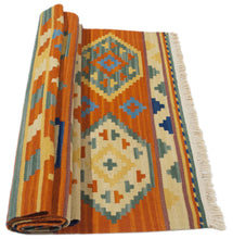 Lade das Bild in den Galerie-Viewer, kilim indiano moderno autentico originale 198x69 cm
