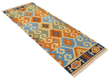 Carica l'immagine nel visualizzatore di Gallery, Kilim Originale Annodato A mano  244x69  cm (Galleria Farah 1970)
