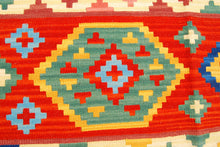 Carica l&#39;immagine nel visualizzatore di Gallery, kilim moderno autentico originale 244x168 cm
