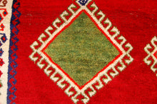 Carica l'immagine nel visualizzatore di Gallery, Rectangular Hand knotted carpet Original Colors CM 230x122
