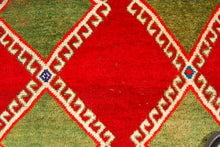 Carica l'immagine nel visualizzatore di Gallery, Rectangular Hand knotted carpet Original Colors CM 230x122
