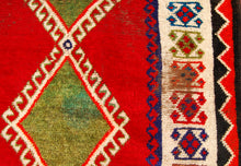 Carica l'immagine nel visualizzatore di Gallery, Rectangular Hand knotted carpet Original Colors CM 230x122
