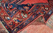 Carica l&#39;immagine nel visualizzatore di Gallery, Teppich Malayer Original Hand Made Carpets CM 190x107
