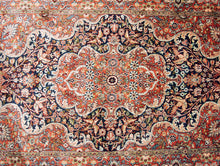 Lade das Bild in den Galerie-Viewer, Original Authentic Hand Made Carpet India Serinegar 152x90 CM
