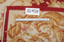 Lade das Bild in den Galerie-Viewer, Arazzo / Aubusson Pekin (Hand Made) 206x200 CM (Galleriafarah1970)
