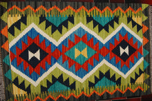 Carica l'immagine nel visualizzatore di Gallery, Kilim Kaudani Afganistan 90x60 CM (Galleriafarah1970) 
