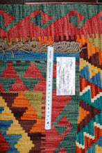 Lade das Bild in den Galerie-Viewer, Kilim Kaudani Afganistan 90x60 CM (Galleriafarah1970) 

