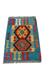 Carica l'immagine nel visualizzatore di Gallery, Kilim Kaudani Afganistan 95x65 CM (Galleriafarah1970) 
