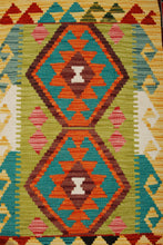 Carica l'immagine nel visualizzatore di Gallery, Kilim Kaudani Afganistan 93x60 CM (Galleriafarah1970) 
