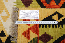 Carica l'immagine nel visualizzatore di Gallery, Kilim Kaudani Afganistan 90x60 CM (Galleriafarah1970) 
