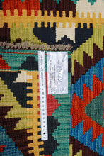 Carica l'immagine nel visualizzatore di Gallery, Kilim Kaudani Afganistan 88x62 CM (Galleriafarah1970) 

