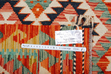Carica l'immagine nel visualizzatore di Gallery, Kilim Kaudani Afganistan 125x83 CM (Galleriafarah1970) 

