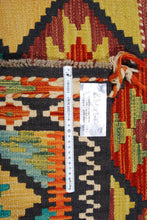 Lade das Bild in den Galerie-Viewer, Kilim Kaudani Afganistan 115x84 CM (Galleriafarah1970) 
