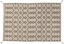 Load image into Gallery viewer, Kilim autentico, originale e fatto a mano 140x70 CM
